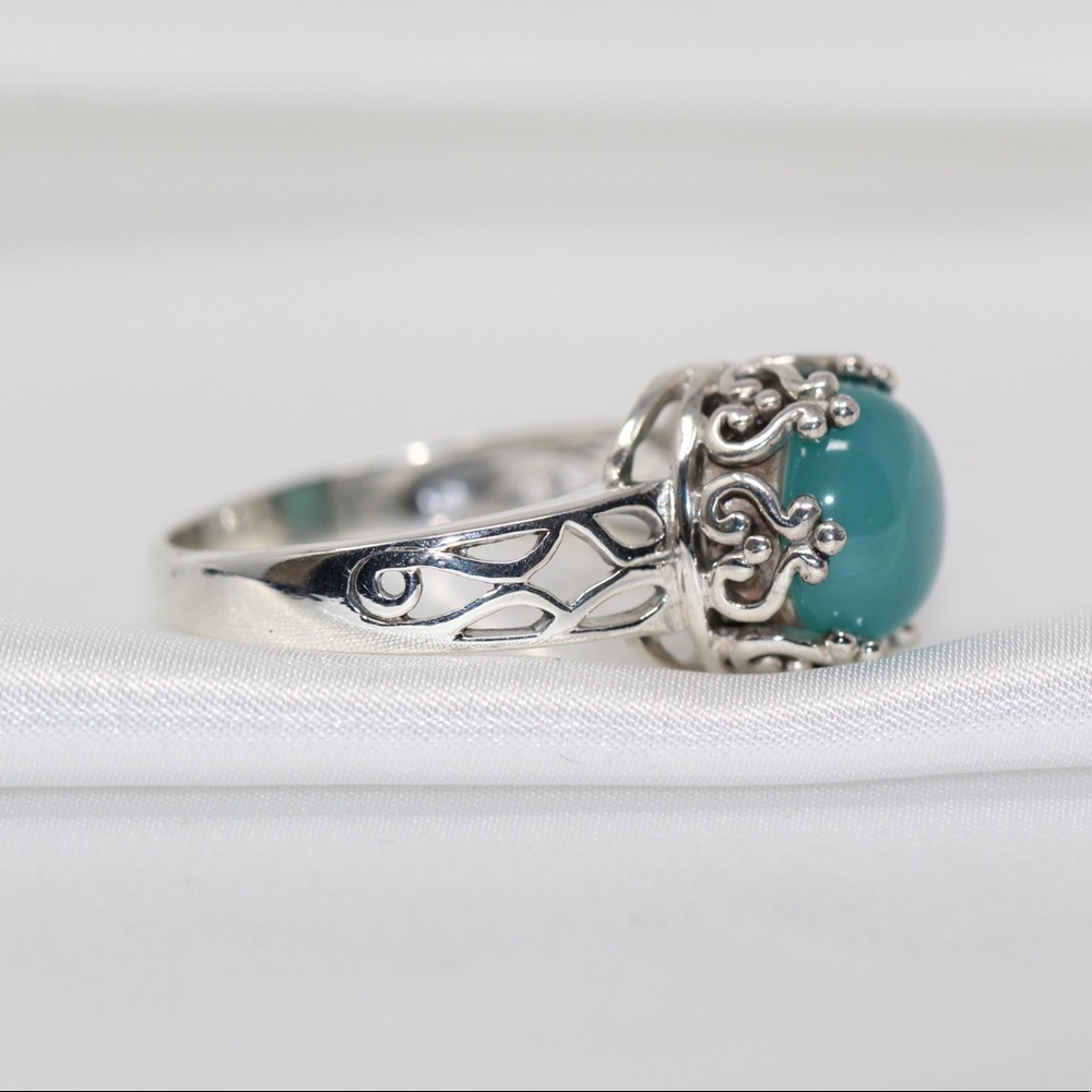 Handmade Sterling Silver - Blue Chalcedony Pool of Light Crowned Ring - size 9 - Picture 4 of 9